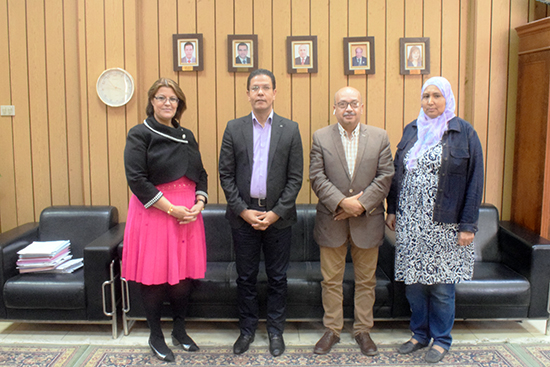 El Gizawy discusses ways of research cooperation with the University of Illinois in the United States of America
